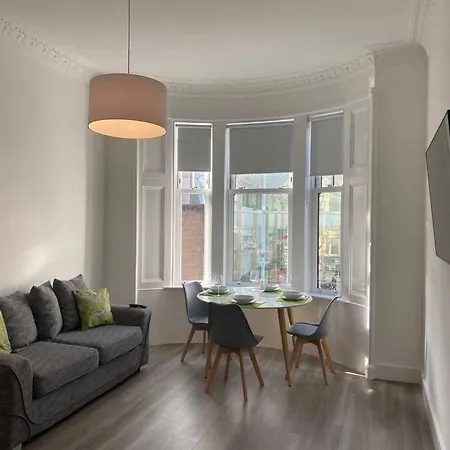 3 Smithhills Paisley Central Spacious Sleeps 4 Exterior foto