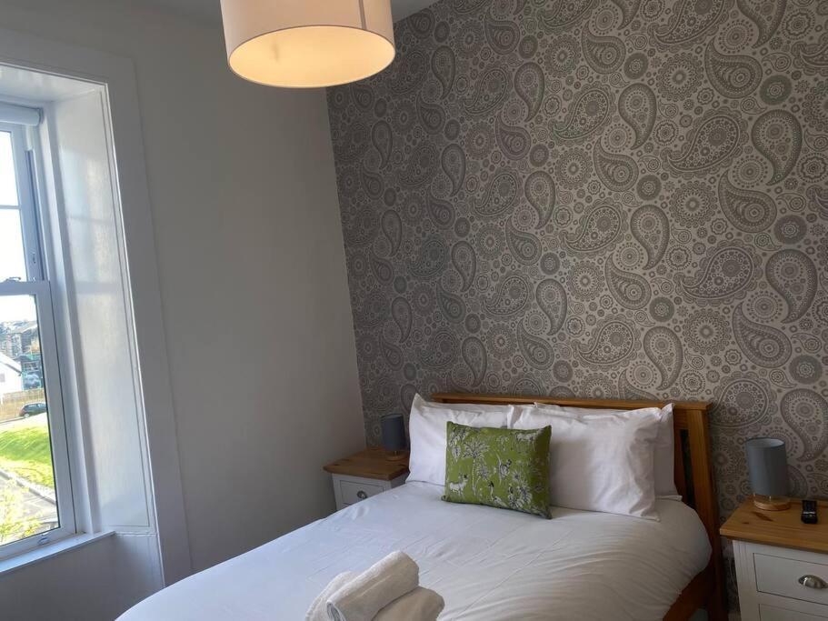 3 Smithhills Spacious Sleeps 4 Apartment *